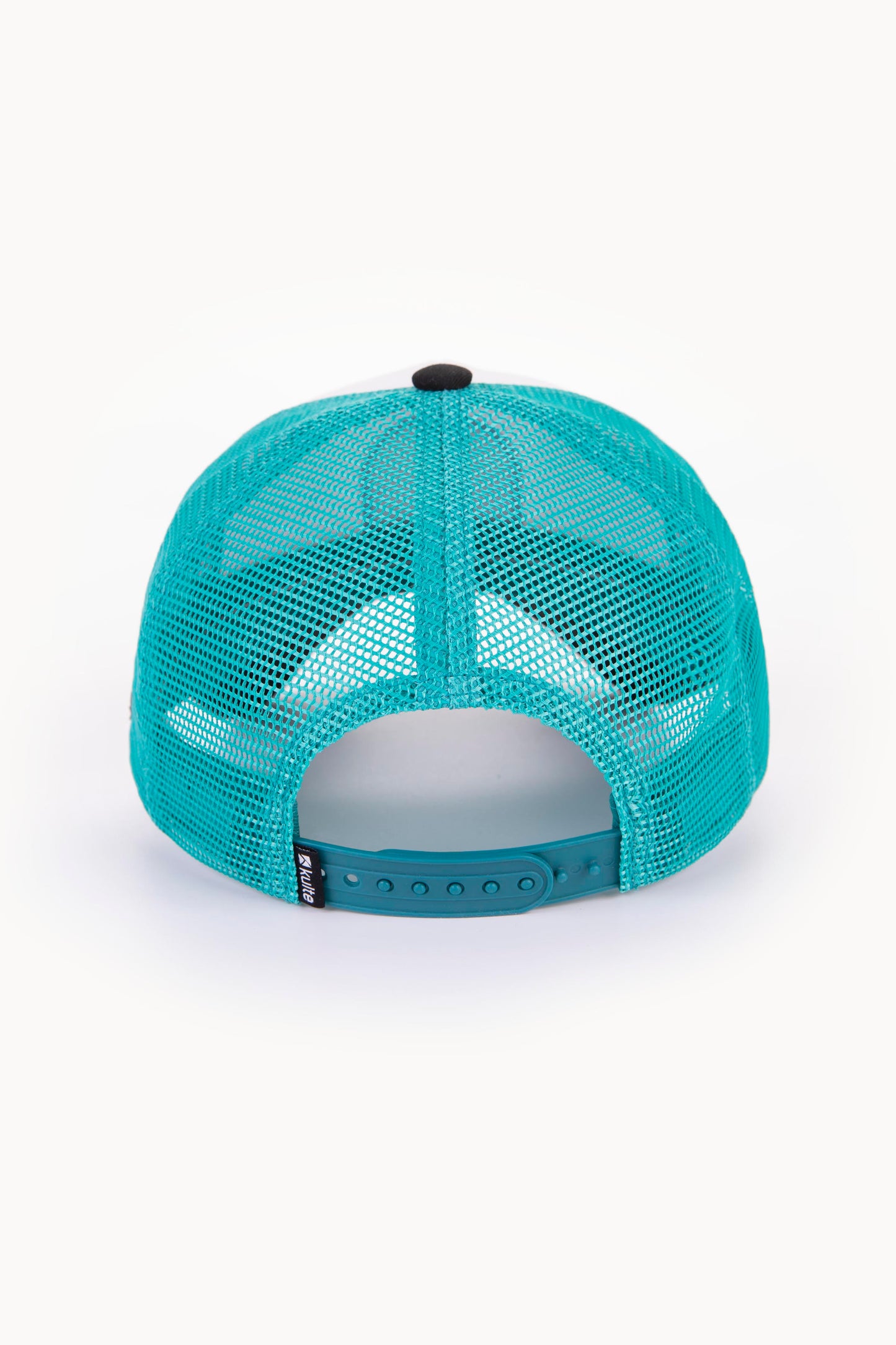 CAP MOTIF TIRED