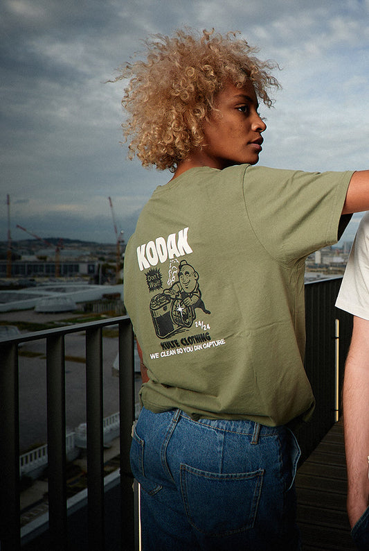 TEE SHIRT CLEANER KAKI