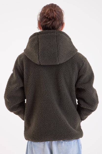 THE TECHNICAL SHERPA KAKI