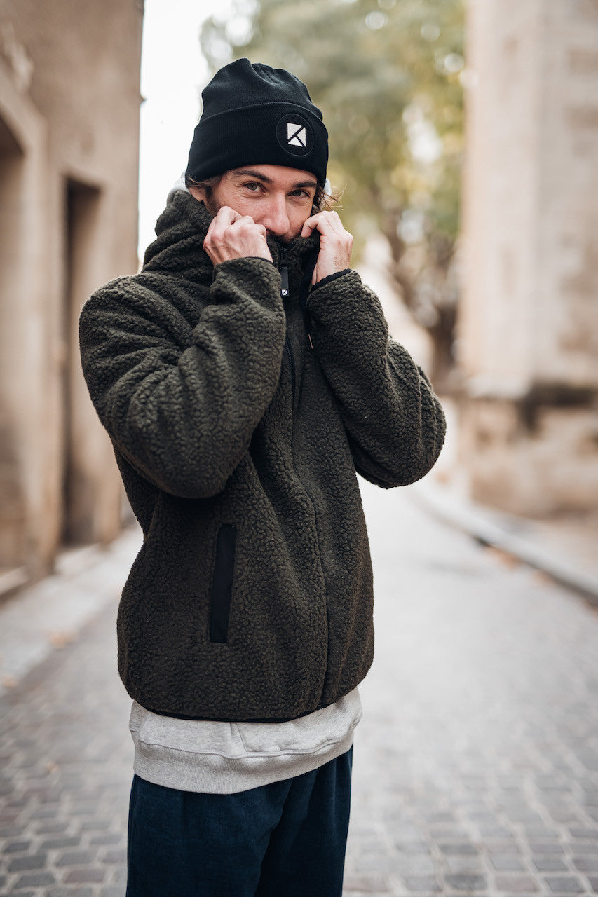 THE TECHNICAL SHERPA KAKI