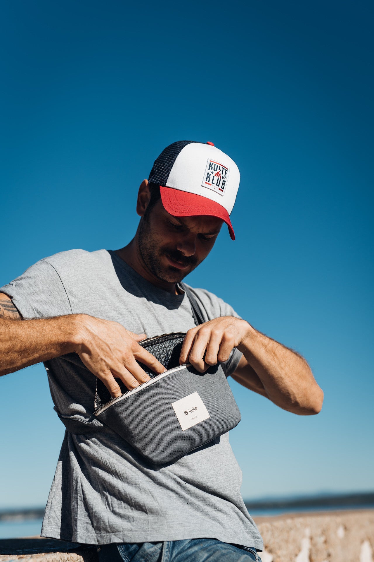 CASQUETTE MOTIF KULTE KLUB