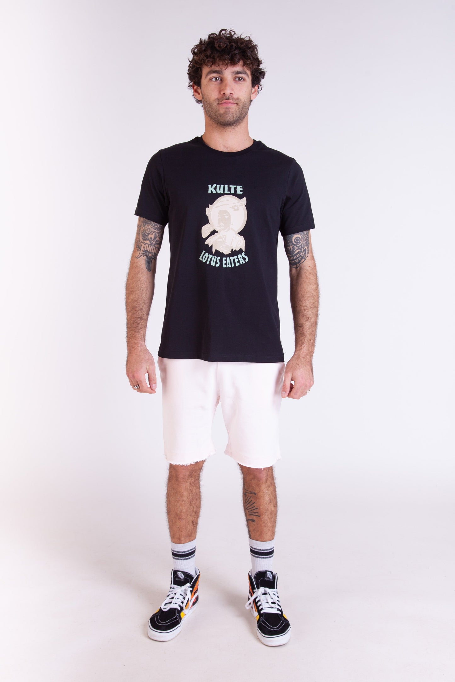 LOTUS BLACK T-SHIRT