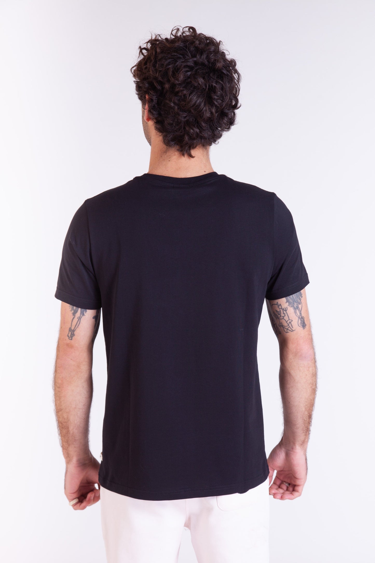 LOTUS BLACK T-SHIRT
