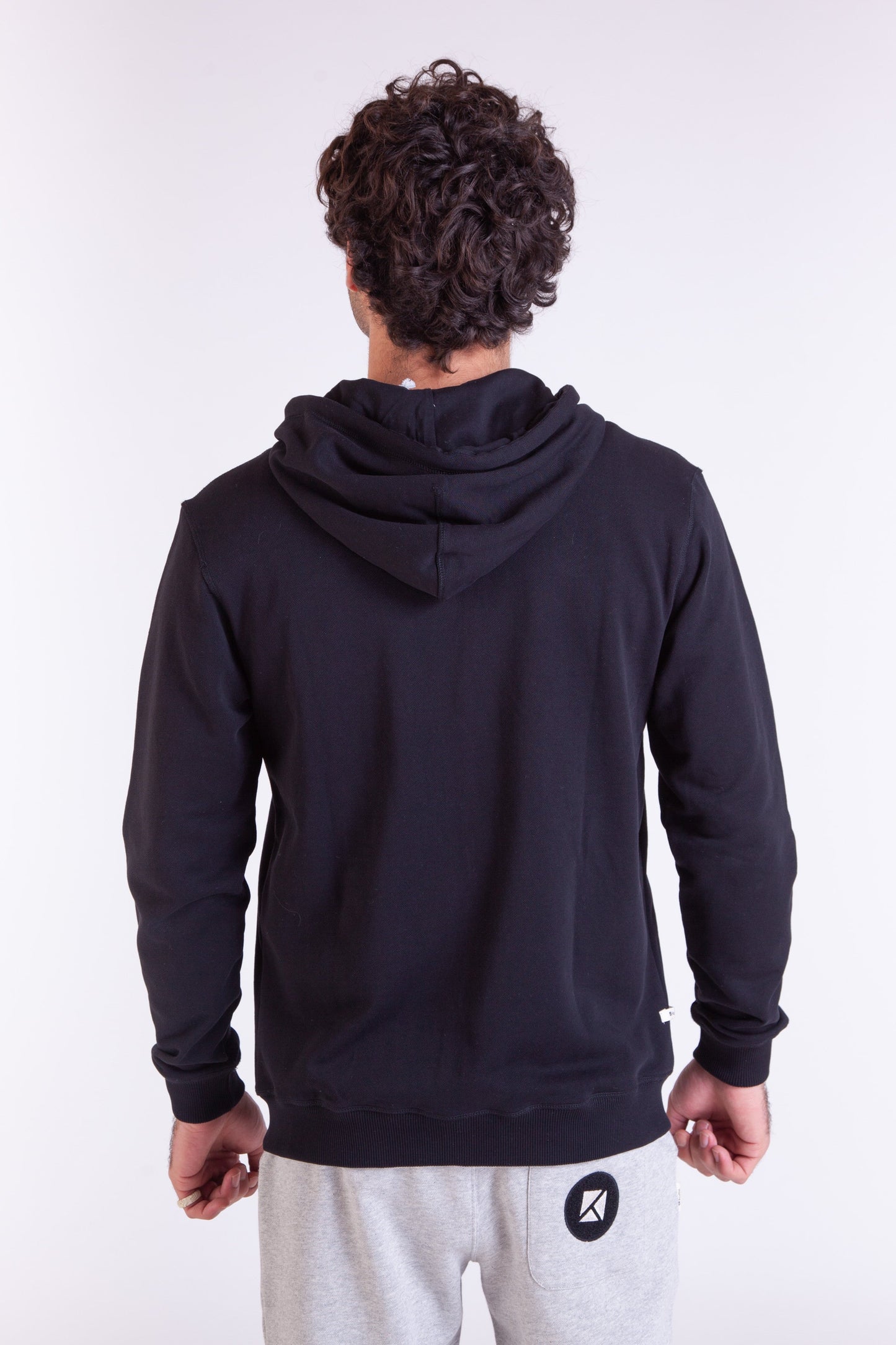 HOODIE ZIP SCRIPT BLACK