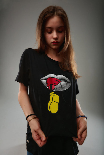 MOUTH BLACK T-SHIRT