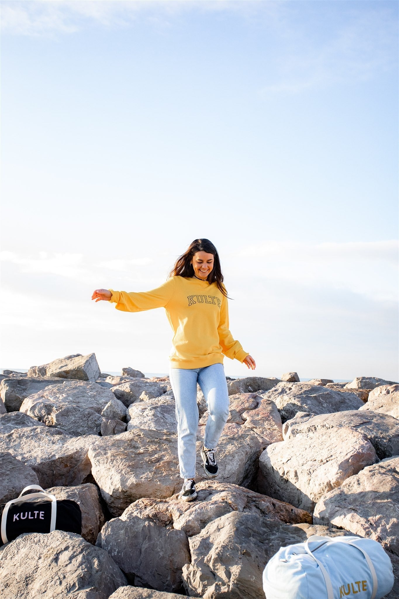 YELLOW ATHLETIC CORPO SWEATSHIRT