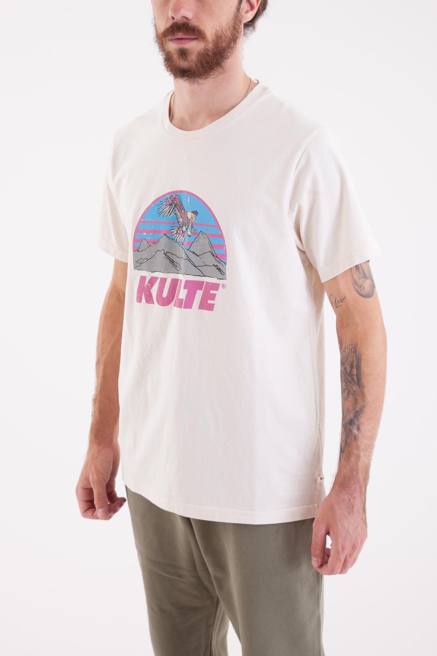 TS EAGLE OFF WHITE